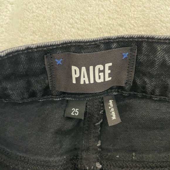 PAIGE Sarah Slim Motto Denim in Virgo Black Wash - Picture 9 of 13